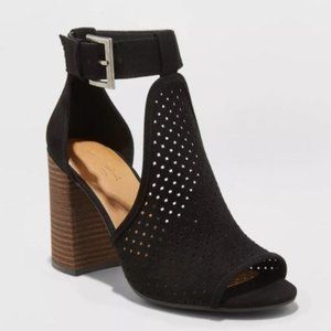 **BLOWOUT SHOE SALE**